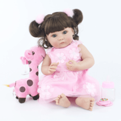 Bebê Reborn Chiquinha Princesa Com Girafinha 40cm - comprar online