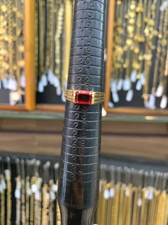 Anel Pedra Vermelha - 3.4G - Banhado a Ouro 18K