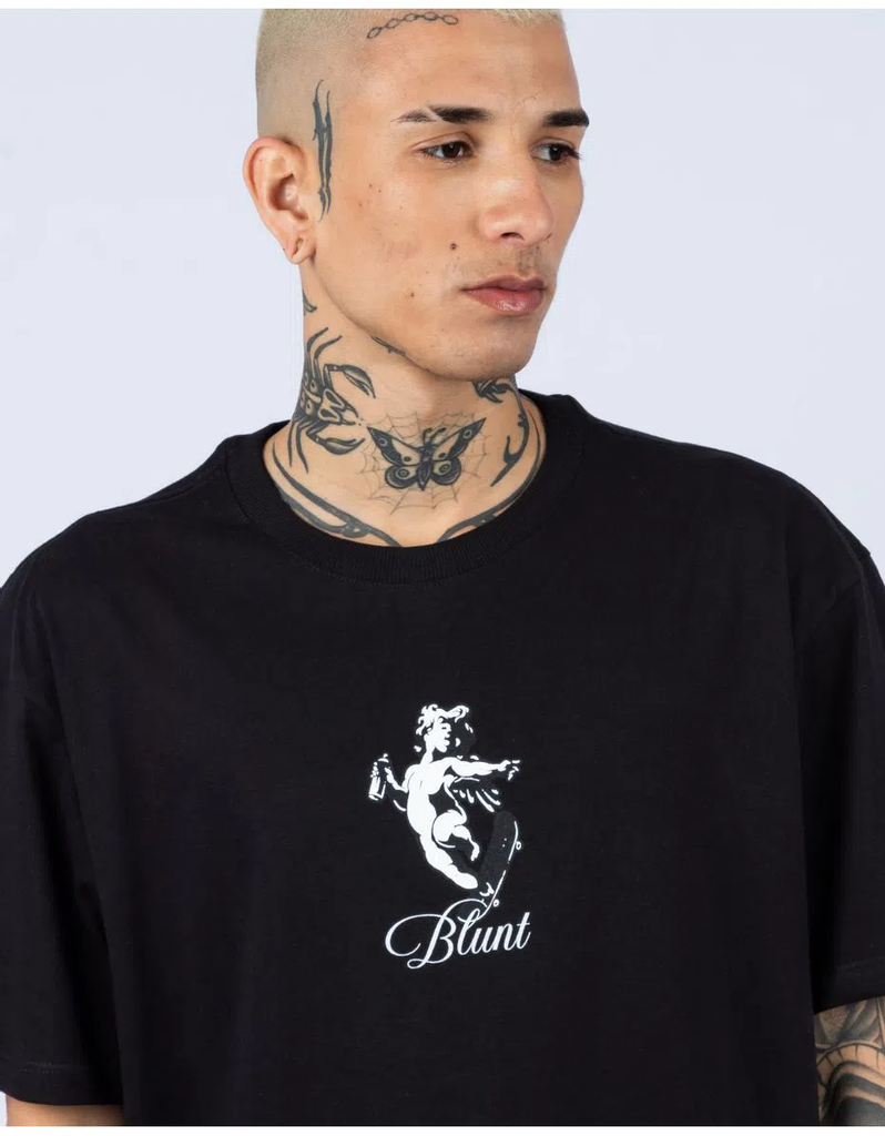 Camiseta Blunt Oversized - Comprar em Skull Shop Br