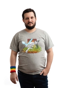 Camiseta Plus Size Ezra Bridger