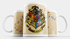 Caneca Hogwarts com seu nome- Harry Potter Mashup - comprar online