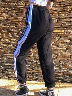 calça jogger botões