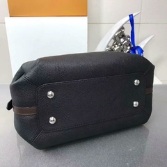 Bolsa Louis Vuitton na internet