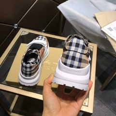 Tênis Burberry