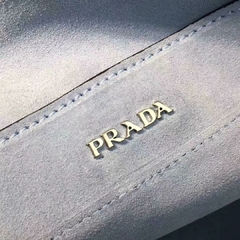 Bolsa Prada na internet