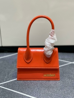 Bolsa Jacquemus na internet