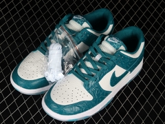 Nike Dunk SB na internet