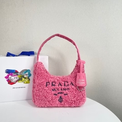 Bolsa Prada na internet