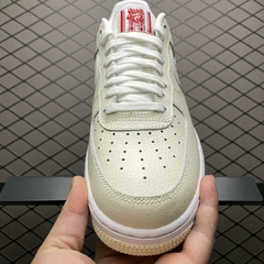 Air Force 1 na internet