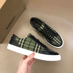 Tênis Burberry - loja online