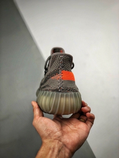 Adidas Yeezy v2 - NL Outlet