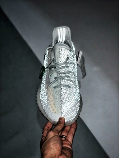 Adidas Yeezy v2 refletivo - comprar online