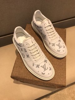 Tênis Louis Vuitton - comprar online