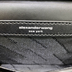 Bolsa Balenciaga na internet