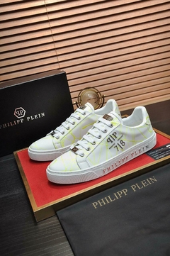 Tênis Philipp Plein na internet