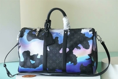 Mochila Louis Vuitton na internet