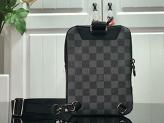 Bolsa Louis Vuitton - comprar online