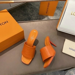 Tamanco Louis Vuitton na internet