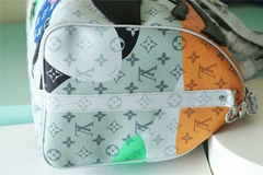 Mochila Louis Vuitton na internet