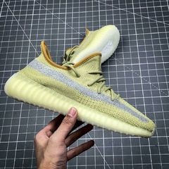 Adidas Yeezy v2 - loja online