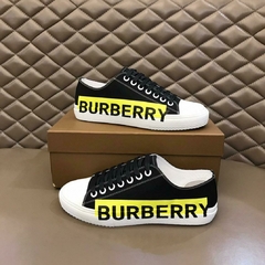 Tênis Burberry - loja online