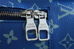 Mochila Louis Vuitton na internet