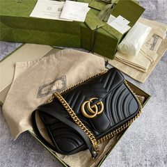 Bolsa Gucci Marmont na internet