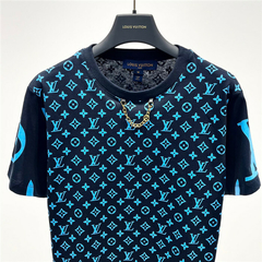 Camisa Louis Vuitton na internet