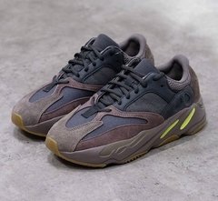 Adidas yeezy 700 - comprar online