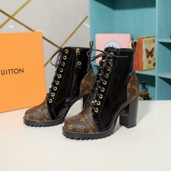 Bota com salto Louis Vuitton