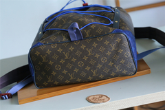 Mochila Louis Vuitton - comprar online