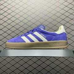 Adidas Gazelle na internet