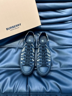 Tênis Burberry - comprar online