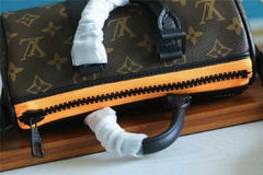 Mochila Louis Vuitton na internet