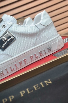 Tênis Philipp Plein na internet