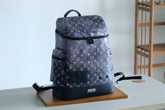 Mochila Louis Vuitton na internet