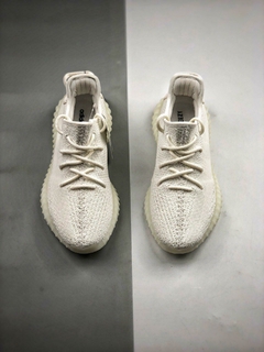 Adidas Yeezy v2 na internet