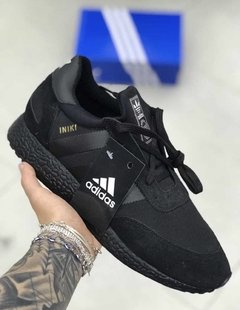 Adidas iniki