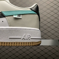 Air Force 1 na internet