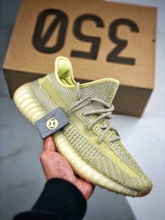 Adidas Yeezy v2 Refletivo - comprar online