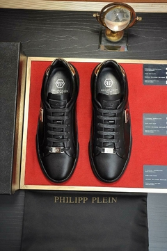 Tênis Philipp Plein na internet