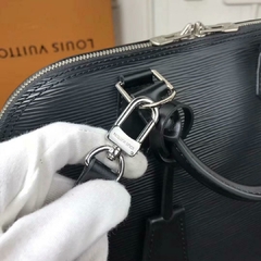 Bolsa Louis Vuitton - comprar online