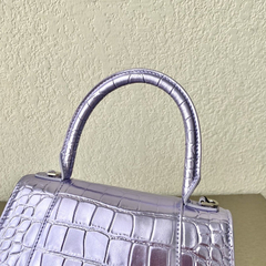 Bolsa Balenciaga na internet