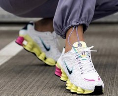 Nike Shox 12 Molas na internet