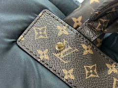 Bolsa Louis Vuitton na internet