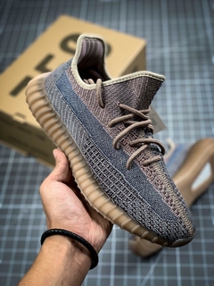 Adidas Yeezy v2