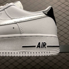 Air Force 1 na internet