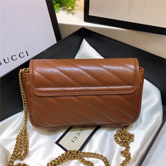 Bolsa Gucci Marmont mini - comprar online