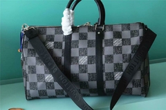 Mochila Louis Vuitton - comprar online