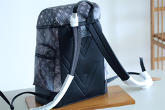 Mochila Louis Vuitton - loja online